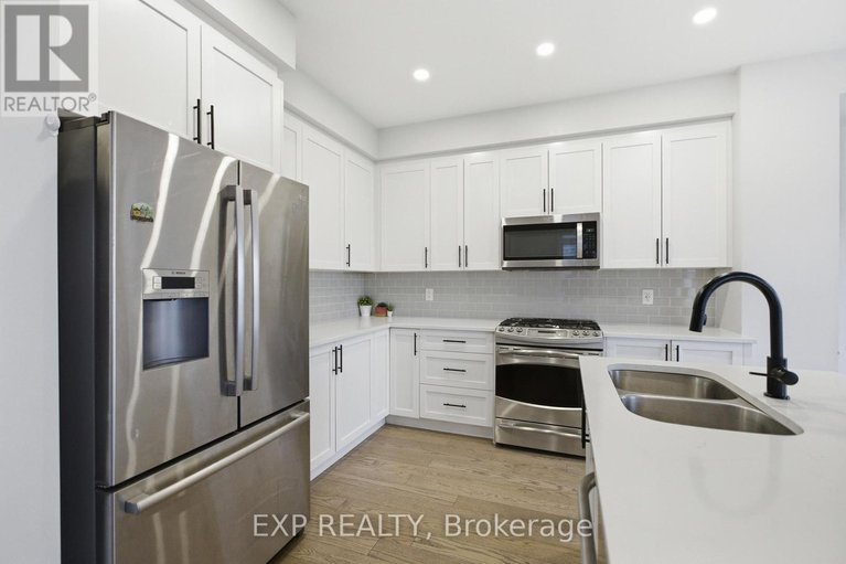 29555015/116-main-halyard-lane/half-moon-bay/ottawa/ontario/K2J7B6_11