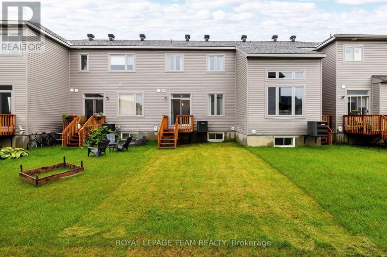 28778050/130-wabikon-crescent/blossom-parkkemp-parkfindlay-creek/ottawa/ontario/K1X0H8_30