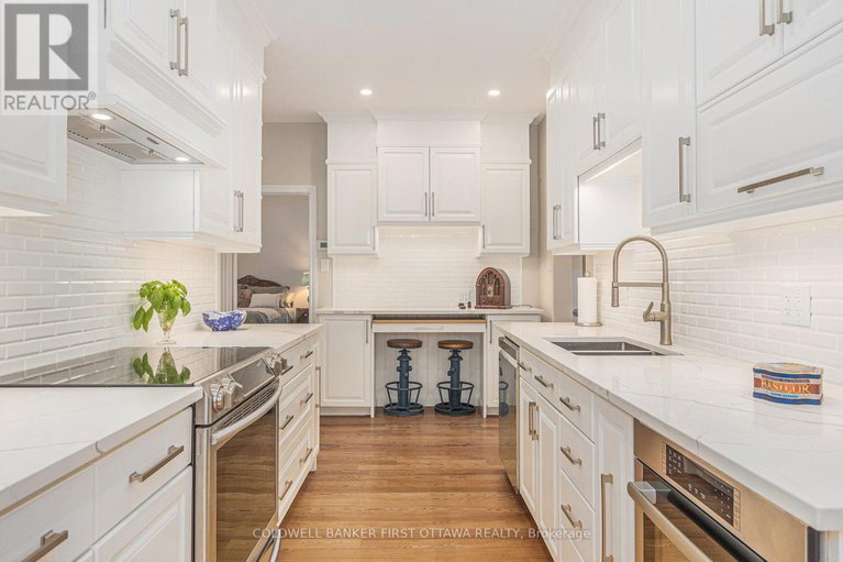 28776188/475-moffatt-street/carleton-place/carleton-place/ontario/K7C4V8_13