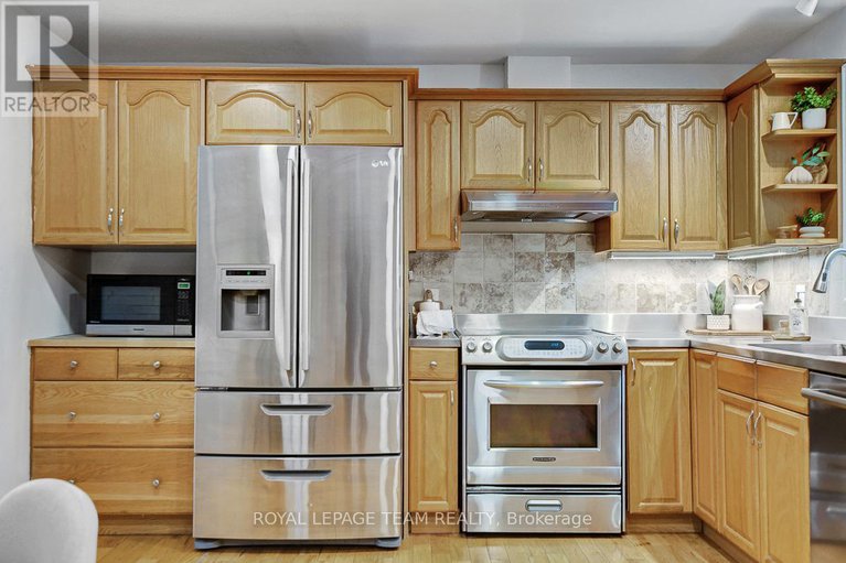 29056031/6155-piperville-road/carlsbad-springs/ottawa/ontario/K0A1K0_9