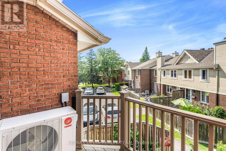 28620322/205-520-canteval-terrace/fallingbrookpineridge/ottawa/ontario/K4A2C9_29
