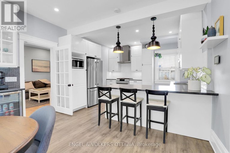28906803/10-ida-street-s/arnprior/arnprior/ontario/K7S3A4_11