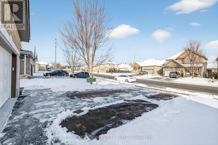 29156491/281-sterling-avenue/clarencerockland-twp/clarence-rockland/ontario/K4K0H9_41