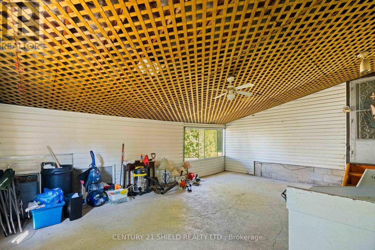 28884683/6261-911-6259-67th-avenue/lancaster/south-glengarry/ontario/K0C1N0_40