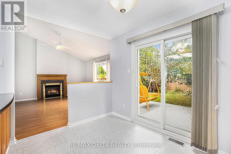 28529206/664-arc-en-ciel-street/fallingbrookgardenway-south/ottawa/ontario/K4A3H8_16