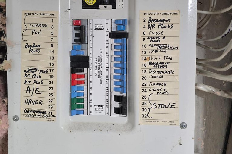 29279003/212-mcelroy-drive/glencairnhazeldean/ottawa/ontario/K2L1Y1_13