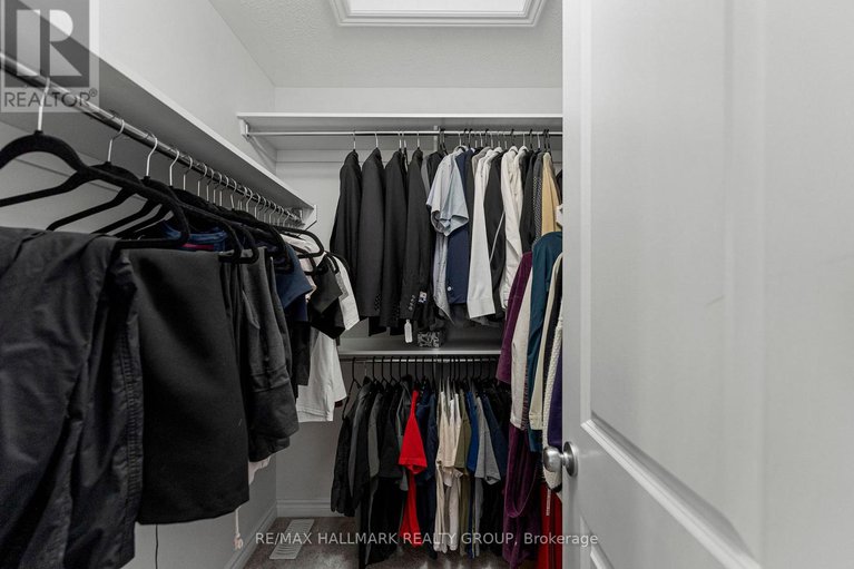 29359977/940-kilbirnie-drive/half-moon-bay/ottawa/ontario/K2J6G2_19