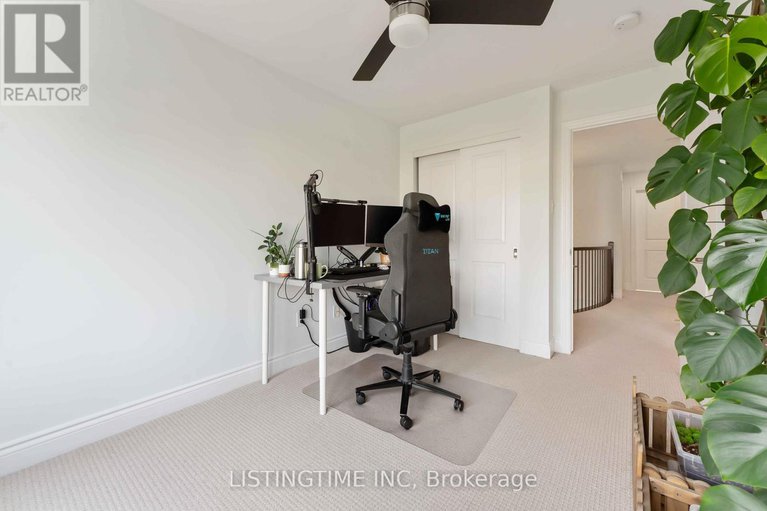 29440347/704-brian-good-avenue/riverside-southgloucester-glen/ottawa/ontario/K4M0C1_24