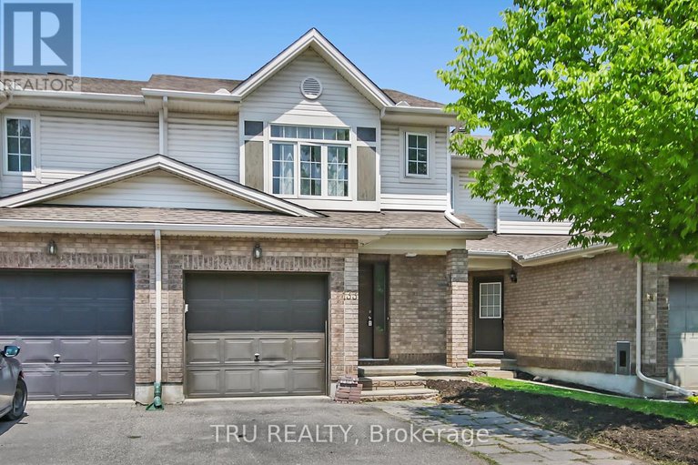 28416739/133-kinross-private/morgans-grantsouth-march/ottawa/ontario/K2K3P9_2