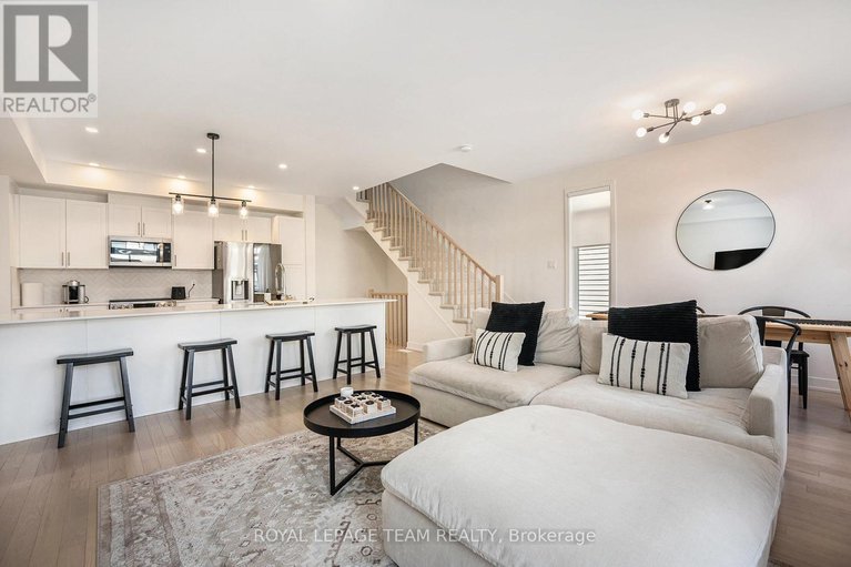 29117156/58-arinto-place/emerald-meadowstrailwest/ottawa/ontario/K2S2R7_6