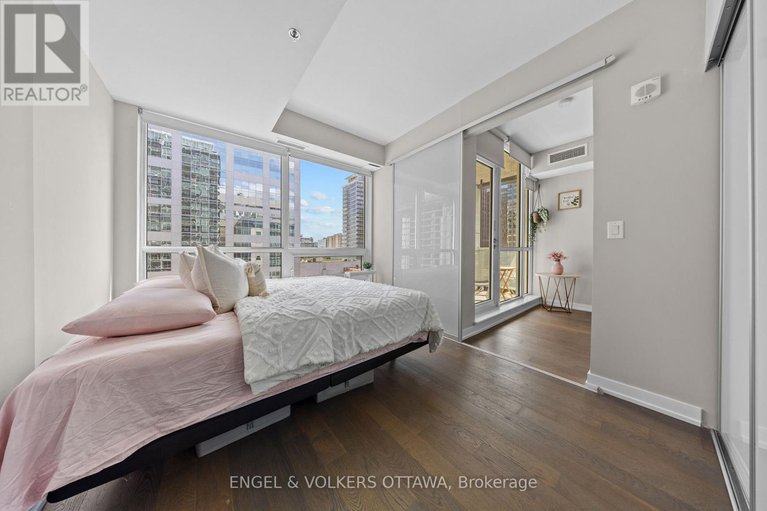 29140231/709-199-slater-street/ottawa-centre/ottawa/ontario/K1P0C8_16