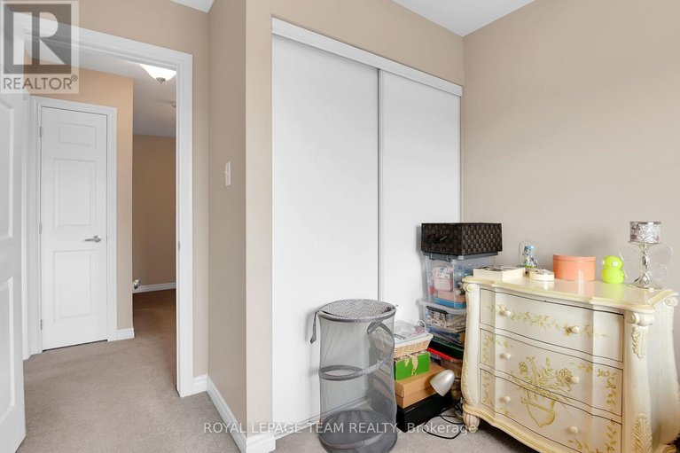 29636245/920-messor-crescent/stittsville-north/ottawa/ontario/K2S0P2_27