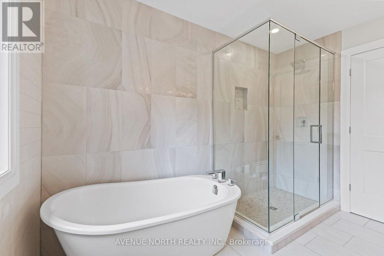 28810871/463-dawson-avenue/westborohampton-park/ottawa/ontario/K1Z5V6_17