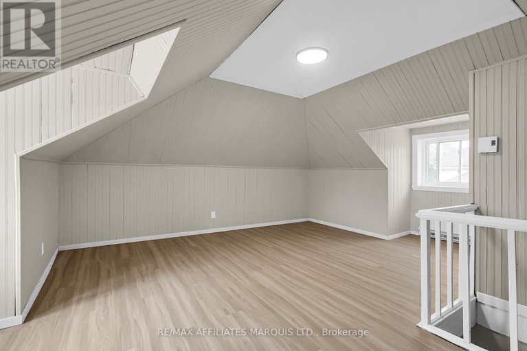 28904337/133-main-street/alexandria/north-glengarry/ontario/K0C1A0_21