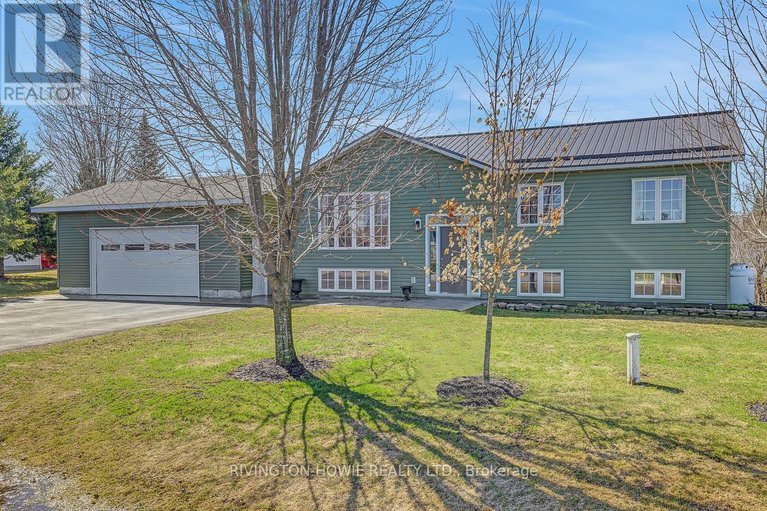 29624951/55-creek-drive/fitzroy/ottawa/ontario/K0A1X0_1