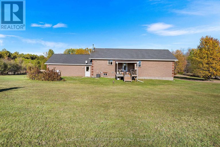 29002354/261-thomson-road/drummond-n-elmsley-drummond-twp/drummondnorth-elmsley/ontario/K7H0L9_48