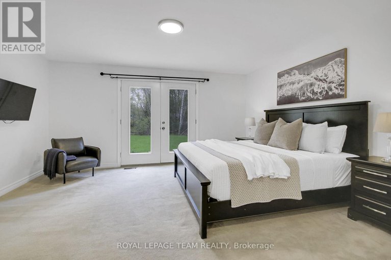 29064308/5719-stuewe-drive/manotick-east-to-manotick-station/ottawa/ontario/K4M1L2_23