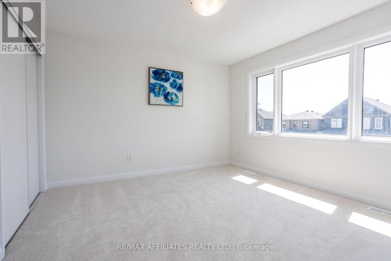 28880328/850-cappamore-drive/half-moon-bay/ottawa/ontario/K2C3H2_24