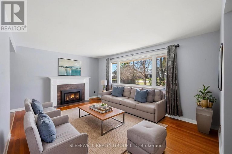 29639414/25-basswood-avenue/stittsville-south/ottawa/ontario/K2S1M8_3