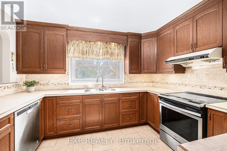 28636227/25-cockburn-street/richmond/ottawa/ontario/K0A2Z0_9