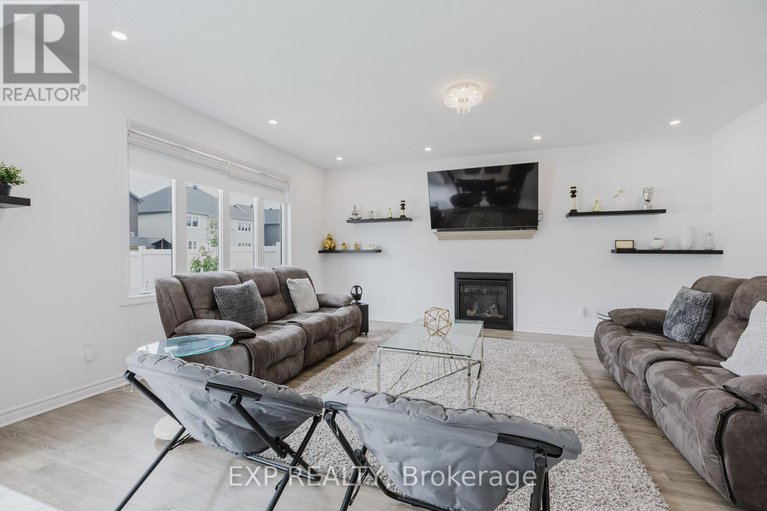 29340389/504-albert-boyd-private/huntley-ward-south-east/ottawa/ontario/K0A1L0_11