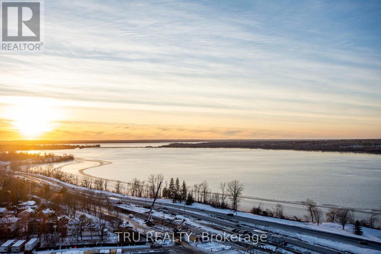 29586407/910-485-richmond-road/westboro-west/ottawa/ontario/K2A3W9_35