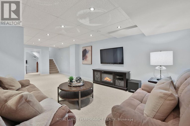 28796895/1038-fieldfair-way/notting-hillsummerside/ottawa/ontario/K4A0E2_39