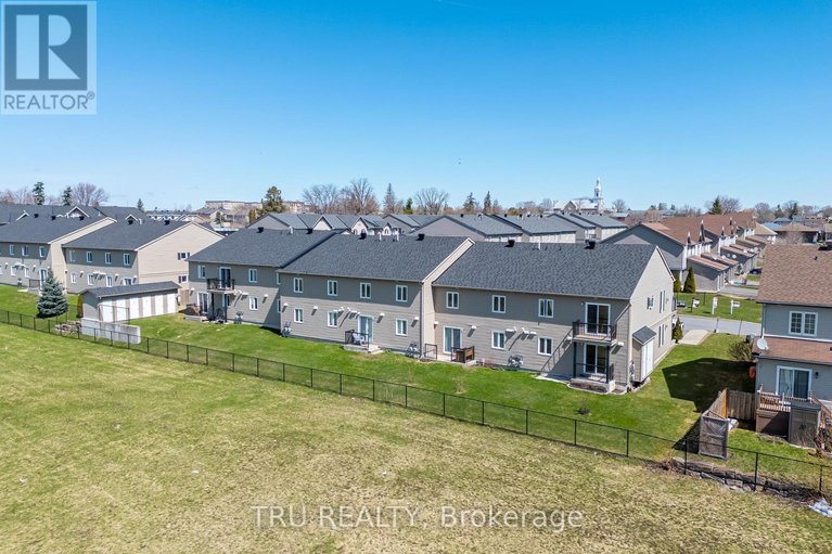 29675805/101-189-eliot-street-sw/town-of-rockland/clarence-rockland/ontario/K4K0G4_23