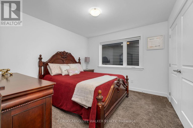 27848620/3301-findlay-creek-drive/blossom-parkkemp-parkfindlay-creek/ottawa/ontario/K1T0V2_14
