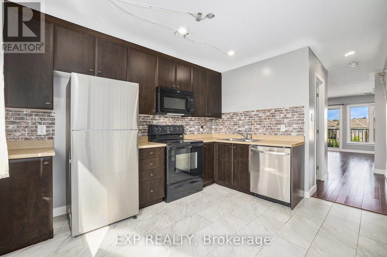 28525103/250-shanly-private/stonebridge/ottawa/ontario/K2J5X6_7