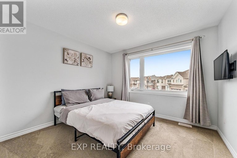 29674272/527-alcor-terrace/half-moon-bay/ottawa/ontario/K2J6N6_15