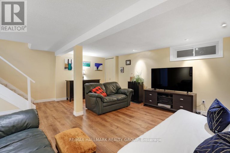 28911450/2-1240-pebble-road/south-keys/ottawa/ontario/K1V8V4_24