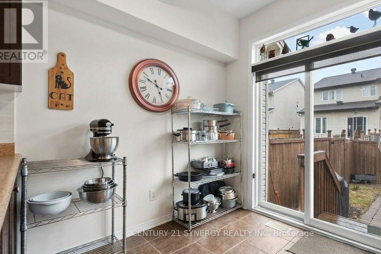 29647354/220-lamplighters-drive/cedargrovefraserdale/ottawa/ontario/K2J0K7_12