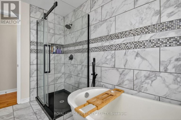 29472041/161-longshire-circle/longfields/ottawa/ontario/K2J4L2_34