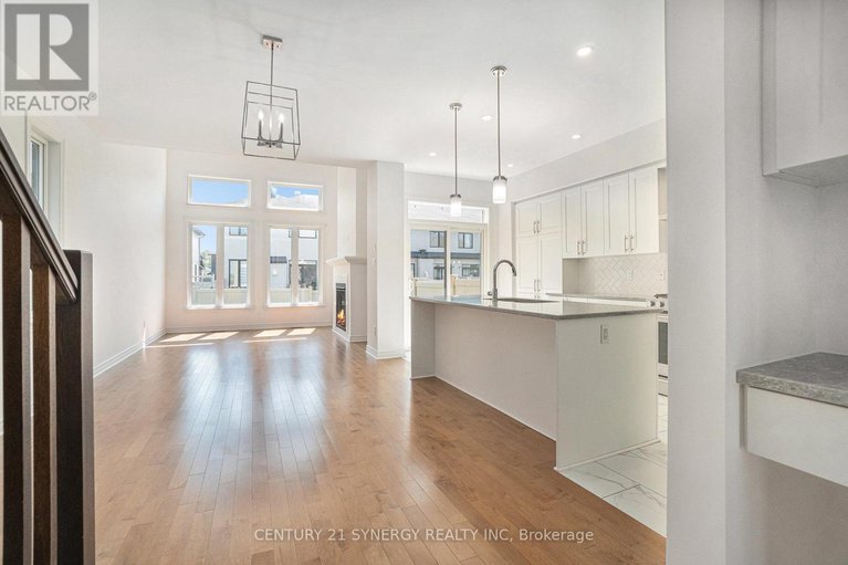 29031915/345-cornice-street/mer-bleuebradley-estatesanderson-park/ottawa/ontario/K4B1H9_5