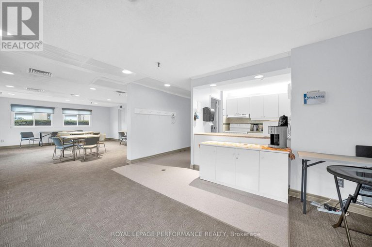 29120637/806-1599-lassiter-terrace/beaconwood/ottawa/ontario/K1J8R6_37