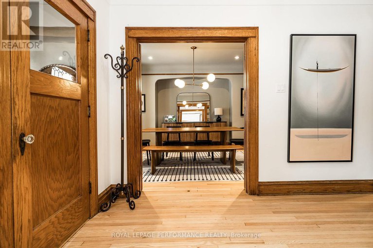 29392200/241-fourth-avenue/glebe/ottawa/ontario/K1S2L9_15