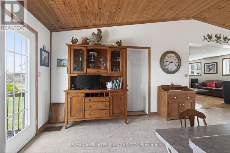 29638282/18604-mcgillivray-road/south-glengarry-charlottenburgh-twp/south-glengarry/ontario/K0C1S0_13