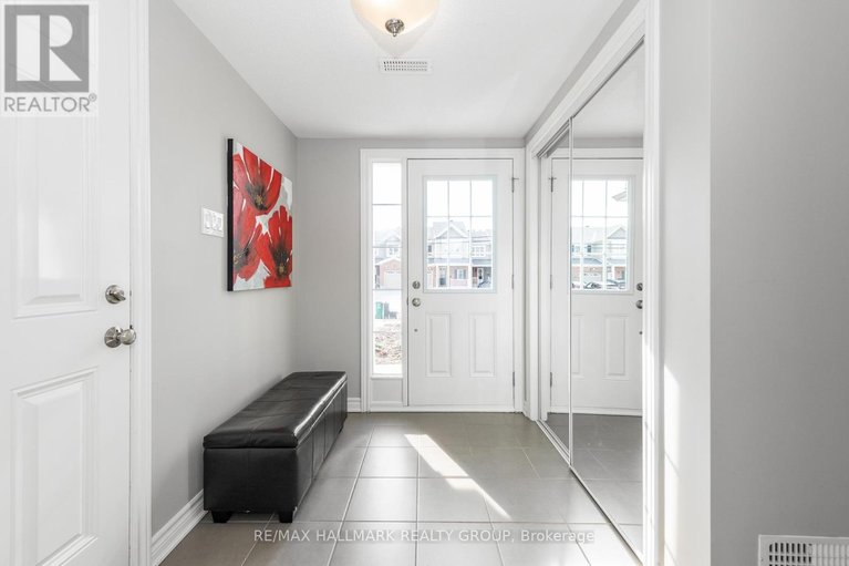 29586144/1891-maple-grove-road/stittsville-north/ottawa/ontario/K2S1B9_5