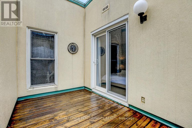 29463580/19-columbus-avenue/overbrook/ottawa/ontario/K1K1R2_42