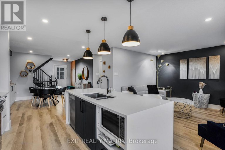 28997761/180-soleil-avenue/notting-hillsummerside/ottawa/ontario/K4A0V9_10