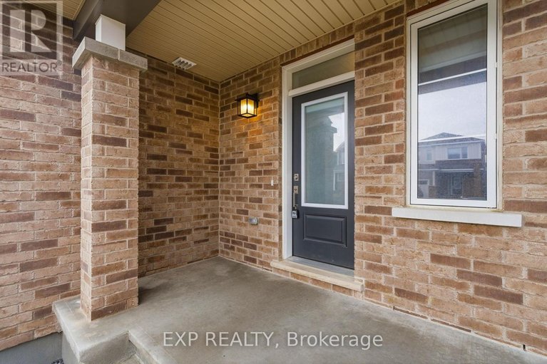 29623350/658-terrier-circle/goulbourn-twp-from-franktown-rdsouth-to-rideau/ottawa/ontario/K0A2Z0_3