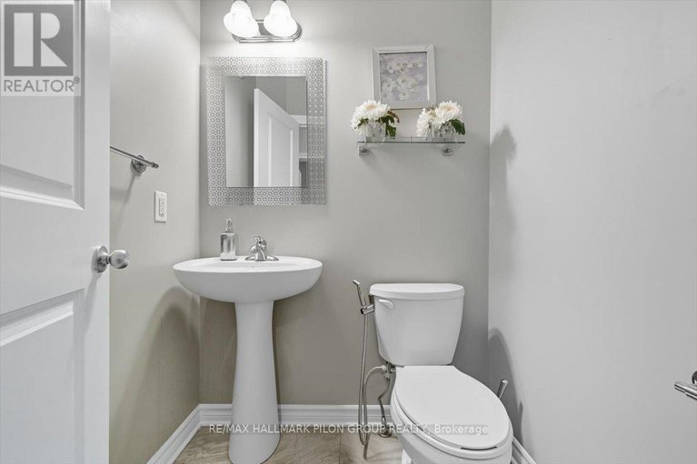 28853468/502-strasbourg-street/avalon-west/ottawa/ontario/K4A0M7_12