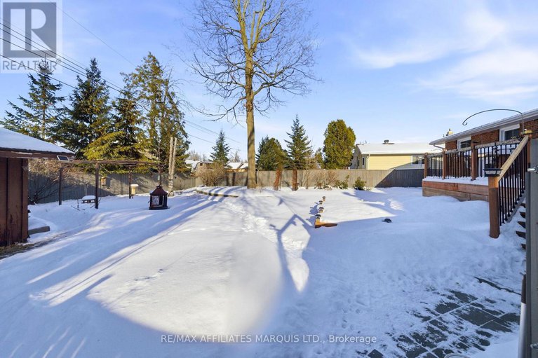 29323072/21-spruce-street/ingleside/south-stormont/ontario/K0C1M0_41