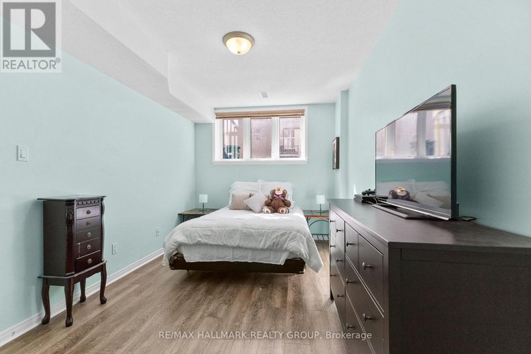 29249914/7-325-elite-private/longfields/ottawa/ontario/K2J0A4_28