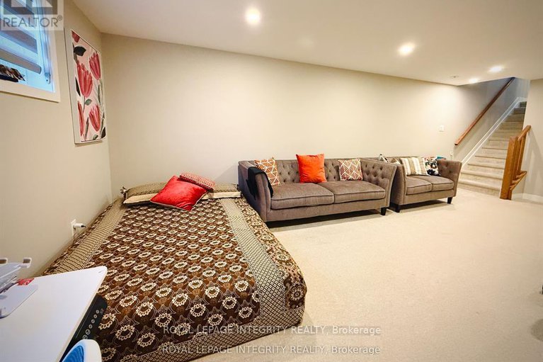 28954016/550-borbridge-avenue/riverside-southgloucester-glen/ottawa/ontario/K4M0H9_23