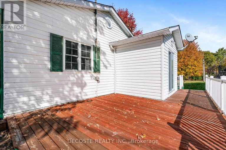 29008744/20015c-county-43-road/north-glengarry-kenyon-twp/north-glengarry/ontario/K0C1A0_27