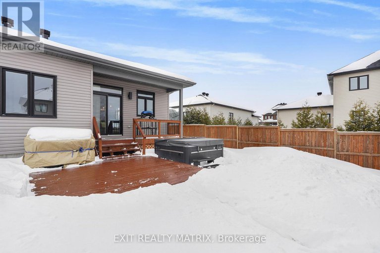 29368222/128-lyon-street/embrun/russell/ontario/K0A1W0_30