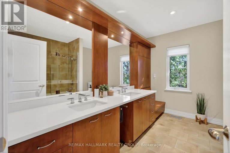 29680684/1934-lenester-avenue/mckellar-heightsglabar-park/ottawa/ontario/K2A1J9_32