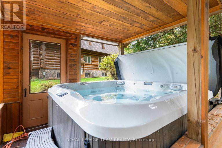 29219964/9-hubertine-gate/remainder-of-stittsville-area/ottawa/ontario/K2S1S5_37